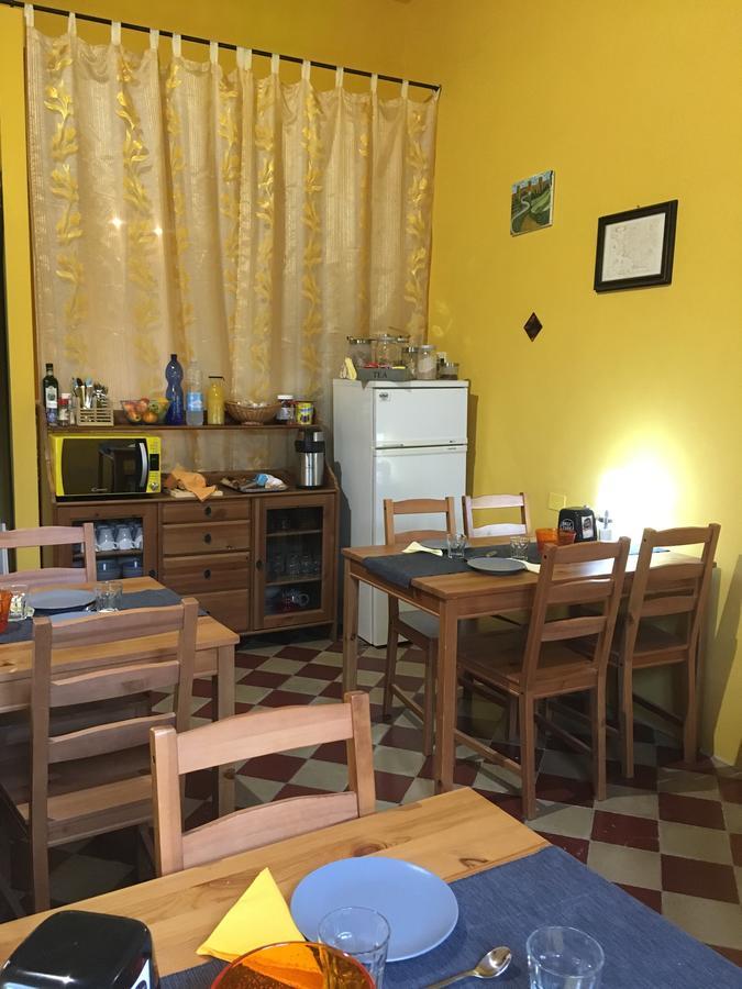 B&B In Piazza Монтериджони Екстериор снимка